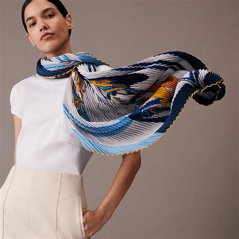 foulard plisse hermes|Women Silk scarves and accessories .